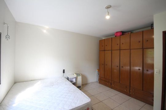 Quarto 1 de casa para alugar com 3 quartos, 110m² em Vila Gumercindo, São Paulo