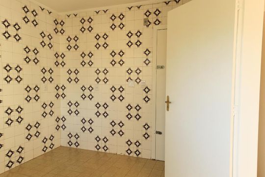 Cozinha de apartamento para alugar com 1 quarto, 58m² em Partenon, Porto Alegre