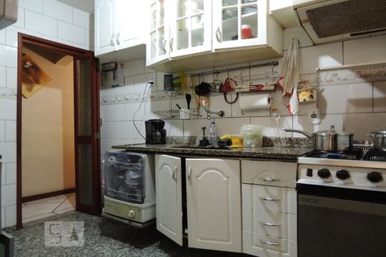 Cozinha - Armários de casa à venda com 4 quartos, 166m² em Taquara, Rio de Janeiro