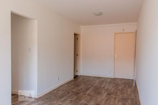 Sala de apartamento à venda com 3 quartos, 63m² em Jardim Utinga, Santo André