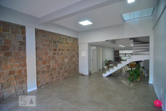 Casa 1 - Garagem de casa para alugar com 6 quartos, 630m² em Igara, Canoas