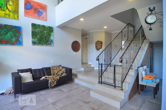 Casa 1 - Sala de casa para alugar com 6 quartos, 630m² em Igara, Canoas