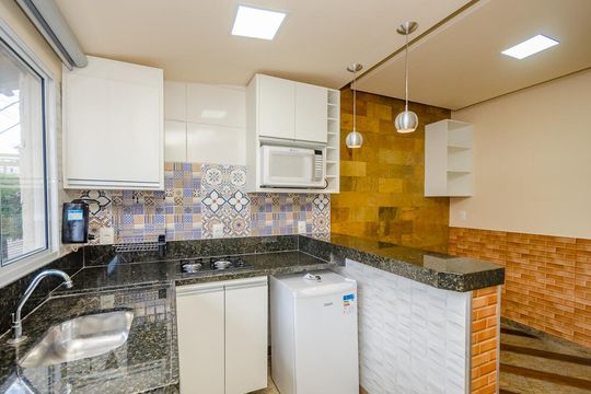 Cozinha de kitnet/studio para alugar com 1 quarto, 30m² em Caiçaras, Belo Horizonte