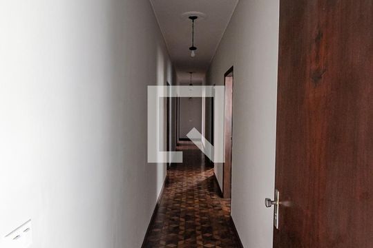 corredor quartos de casa para alugar com 5 quartos, 200m² em Vila Vitória Ii, Indaiatuba