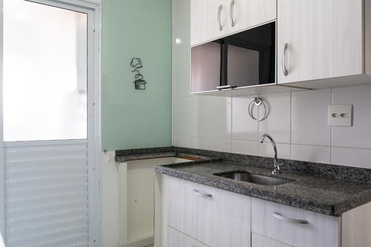 Cozinha de apartamento à venda com 2 quartos, 57m² em Limão, São Paulo