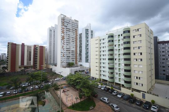 Vista da Rua de apartamento para alugar com 1 quarto, 30m² em Sul (águas Claras), Brasília