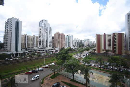 Vista da Rua de apartamento para alugar com 1 quarto, 30m² em Sul (águas Claras), Brasília