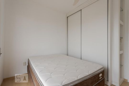 Quarto 1 de apartamento à venda com 2 quartos, 88m² em Jardim do Salso, Porto Alegre