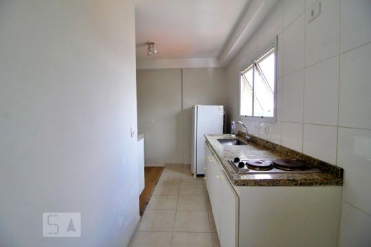 Cozinha de apartamento para alugar com 1 quarto, 26m² em Bangú, Santo André