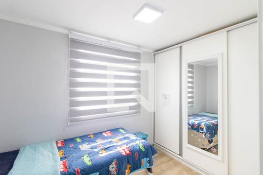 Quarto 1 de apartamento à venda com 2 quartos, 75m² em Novo Mundo, Curitiba