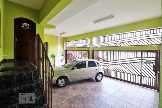 Garagem de casa à venda com 5 quartos, 392m² em Parque Oratorio, Santo André