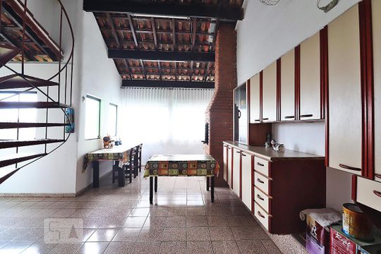 Área Gourmet de casa à venda com 5 quartos, 392m² em Parque Oratorio, Santo André