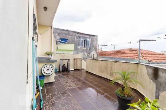 Quintal de casa à venda com 3 quartos, 85m² em Tucuruvi, São Paulo