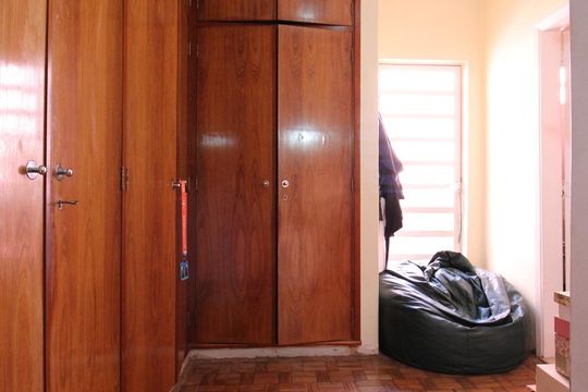 Closet de casa à venda com 3 quartos, 210m² em Vila Romana, São Paulo