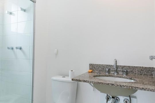 Banheiro da Suíte de apartamento para alugar com 2 quartos, 69m² em Belenzinho, São Paulo