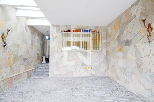 Garagem de casa à venda com 5 quartos, 200m² em Vila Morse, São Paulo