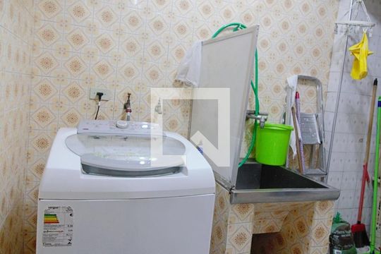 Área de Serviço de casa à venda com 5 quartos, 200m² em Vila Morse, São Paulo