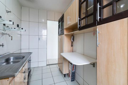 Cozinha de apartamento à venda com 2 quartos, 49m² em Jardim Vergueiro (sacoma), São Paulo