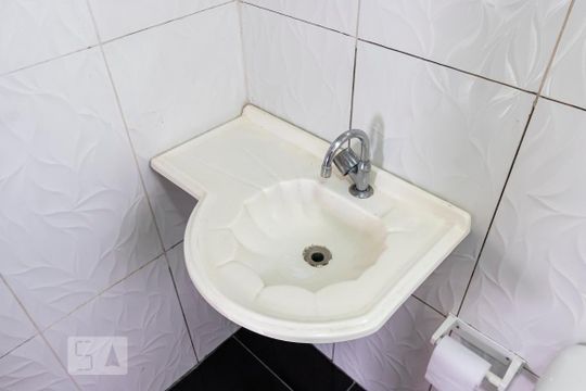 Banheiro de apartamento à venda com 2 quartos, 49m² em Jardim Vergueiro (sacoma), São Paulo