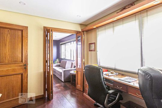 Escritório de apartamento à venda com 4 quartos, 505m² em Auxiliadora, Porto Alegre