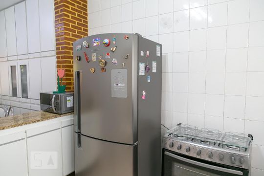 Cozinha de casa à venda com 3 quartos, 268m² em Vila Galvão, Guarulhos