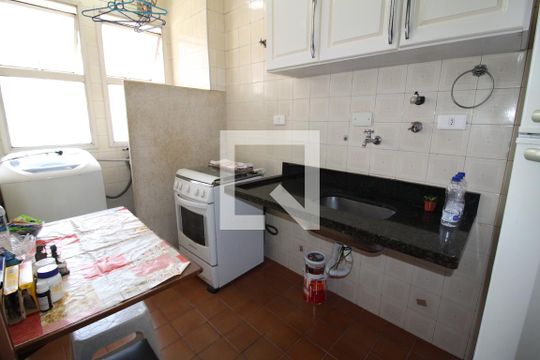 Cozinha de apartamento à venda com 1 quarto, 38m² em Santana, São Paulo