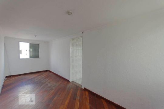 Sala de apartamento para alugar com 2 quartos, 57m² em Conjunto Habitacional Padre José de Anchieta, São Paulo