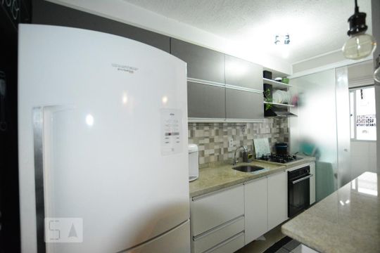 Cozinha de apartamento à venda com 2 quartos, 60m² em Irajá, Rio de Janeiro