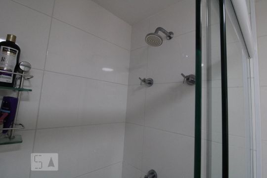 Chuveiro de kitnet/studio à venda com 1 quarto, 38m² em Campo Belo, São Paulo