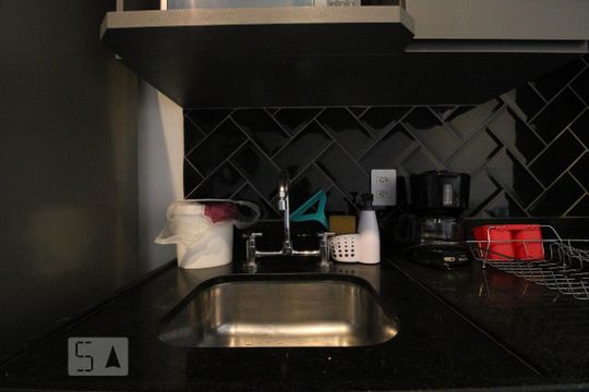 Pia da cozinha de kitnet/studio à venda com 1 quarto, 38m² em Campo Belo, São Paulo