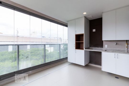 Varanda de apartamento para alugar com 2 quartos, 64m² em Indianópolis, São Paulo
