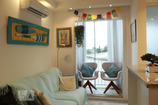 Apartamento à venda com 2 quartos, 52m² em Fátima, Canoas