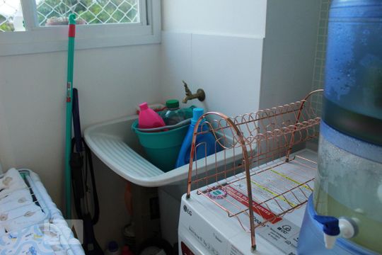 Área de Serviço de apartamento à venda com 2 quartos, 52m² em Fátima, Canoas
