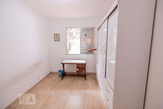 Quarto 1 de casa para alugar com 4 quartos, 200m² em Parque Continental, São Paulo