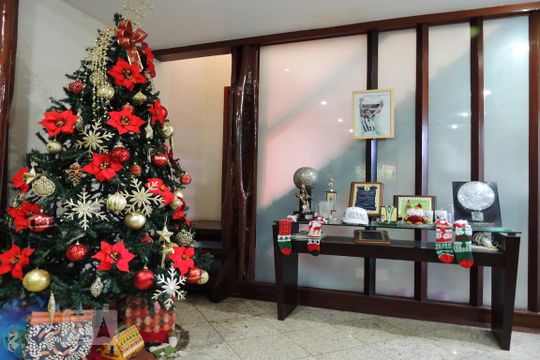 Sala de Estar de casa de condomínio à venda com 4 quartos, 301m² em Taquara, Rio de Janeiro