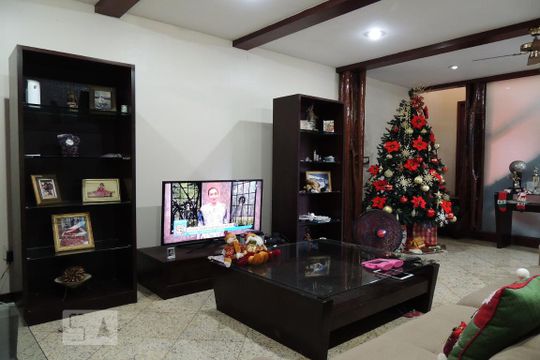Sala de Estar de casa de condomínio à venda com 4 quartos, 301m² em Taquara, Rio de Janeiro