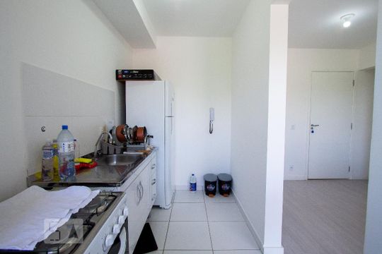 Cozinha de apartamento à venda com 2 quartos, 43m² em Novo Osasco, Osasco
