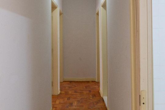 Corredor de apartamento à venda com 3 quartos, 150m² em Bom Retiro, São Paulo