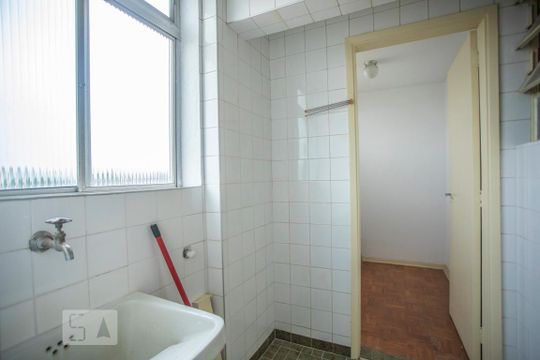 Área de Serviço de apartamento para alugar com 2 quartos, 69m² em Vila da Saúde, São Paulo