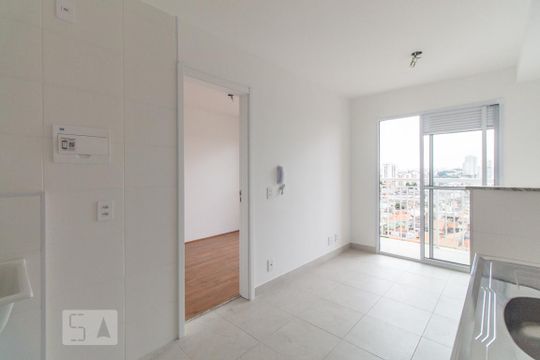Apartamento para alugar com 1 quarto, 28m² em Vila Ema, São Paulo