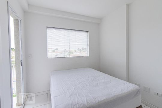 Quarto de apartamento para alugar com 1 quarto, 31m² em Cidade Industrial de Curitiba, Curitiba