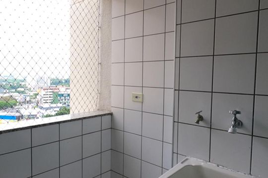 Área de Serviço de apartamento para alugar com 2 quartos, 105m² em Jardim Bom Tempo, Taboão da Serra