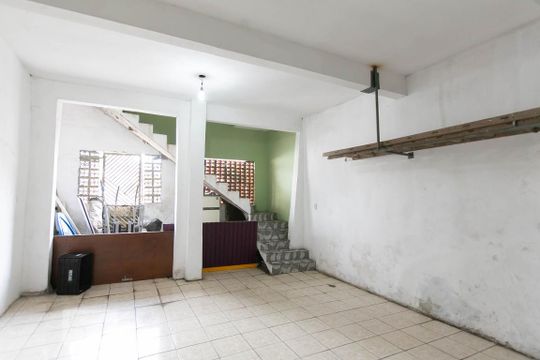 Salão de festa de casa para alugar com 4 quartos, 300m² em Parada Xv de Novembro, São Paulo