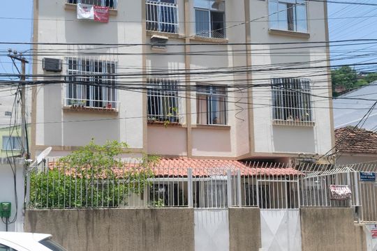 Fachada de apartamento à venda com 2 quartos, 90m² em Grajaú, Rio de Janeiro