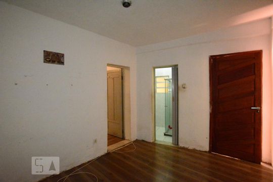 Sala de apartamento para alugar com 1 quarto, 30m² em Braz de Pina, Rio de Janeiro