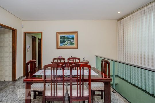 Sala 2 de casa à venda com 5 quartos, 350m² em Palmeiras, Belo Horizonte