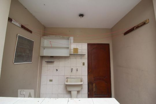 Área serviço de casa à venda com 2 quartos, 261m² em Centro, São Caetano do Sul