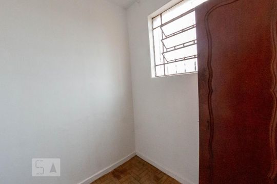 Quarto de Serviço de apartamento à venda com 3 quartos, 105m² em Alto Barroca, Belo Horizonte