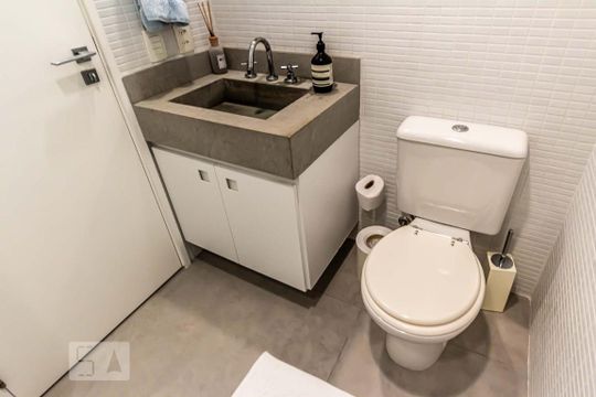 Banheiro de apartamento à venda com 2 quartos, 98m² em Jardim Paulista, São Paulo