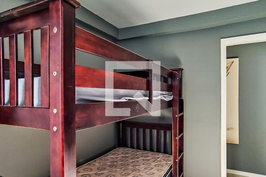 Quarto 3 de apartamento para alugar com 3 quartos, 70m² em Paraisópolis, São Paulo
